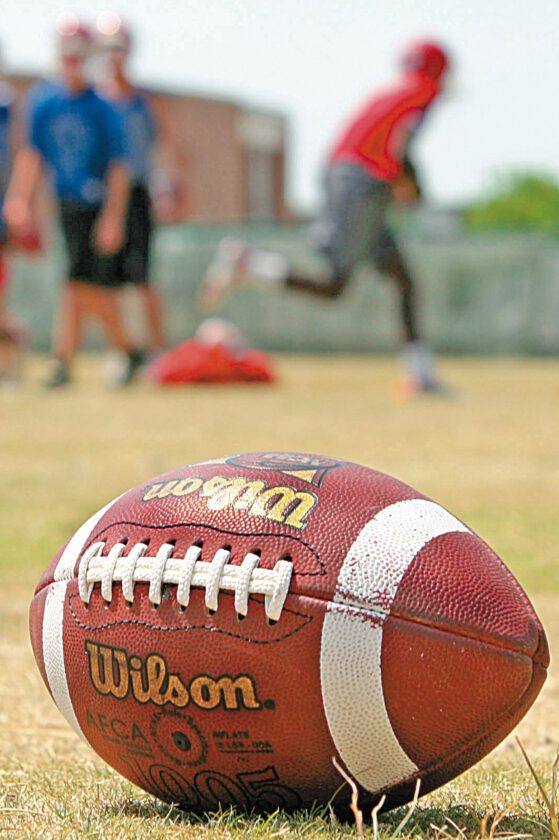 Oasis, Mariner, Cape football teams win, stand 30 News, Sports, Jobs